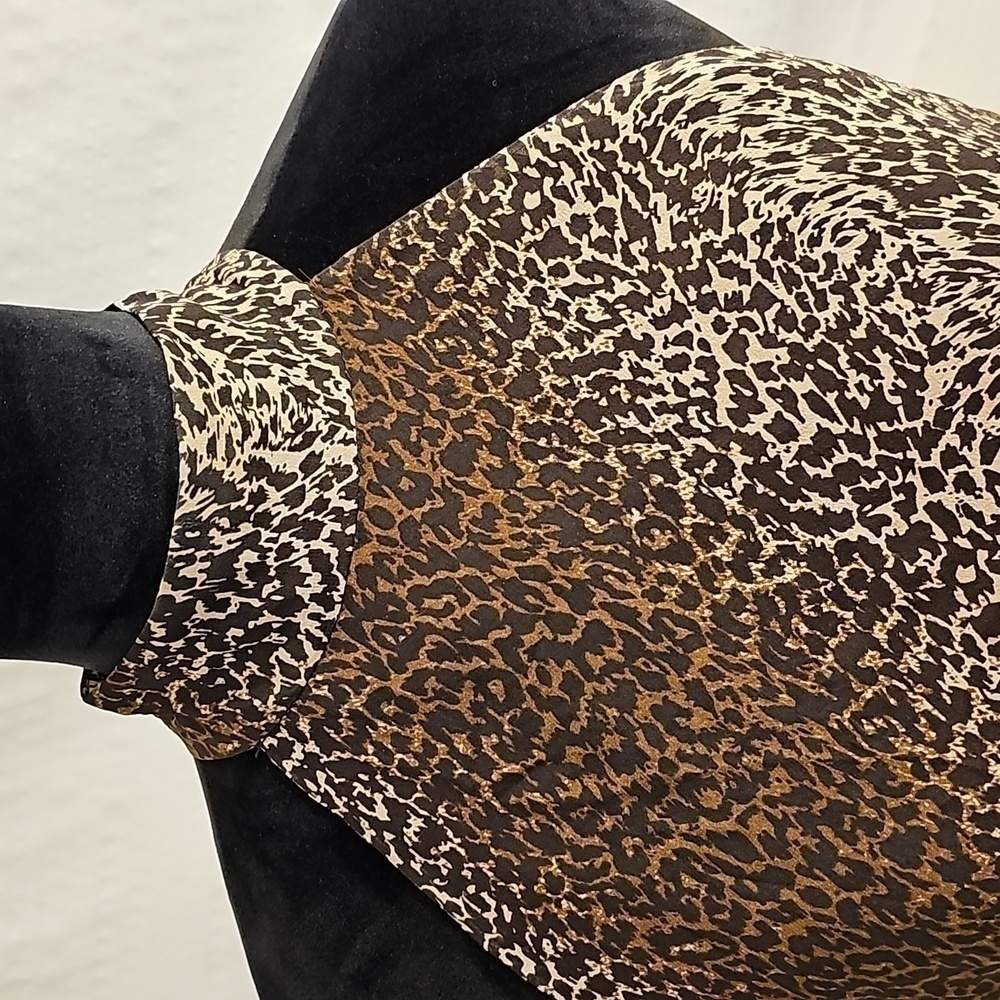 International Concepts mock neck animal print double layered top size 10 - Picture 2 of 9